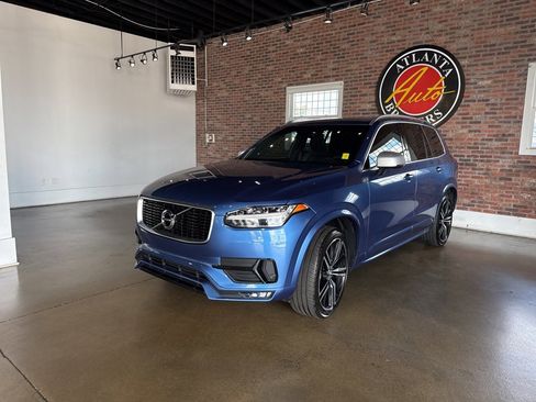 Used 2019 Volvo XC90 T5 R-Design image 14