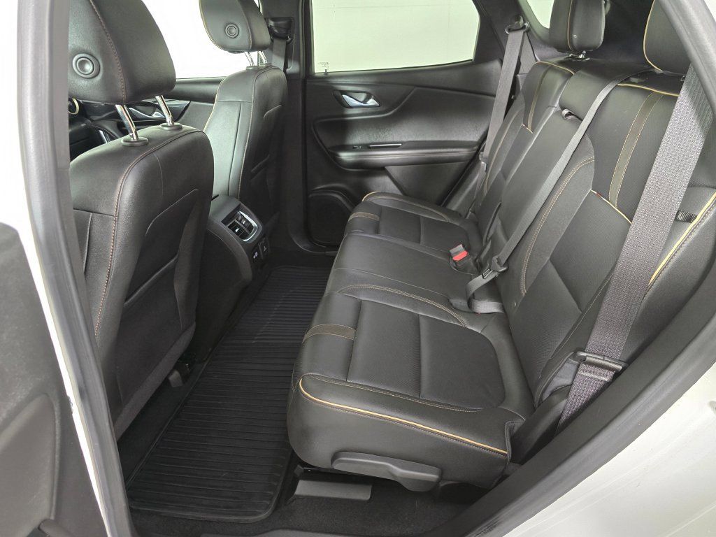 Used 2023 Chevrolet Blazer Premier AWD/4WD image 18