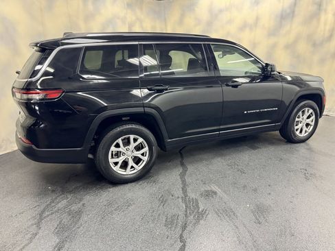 Used 2022 Jeep Grand Cherokee L Limited image 10