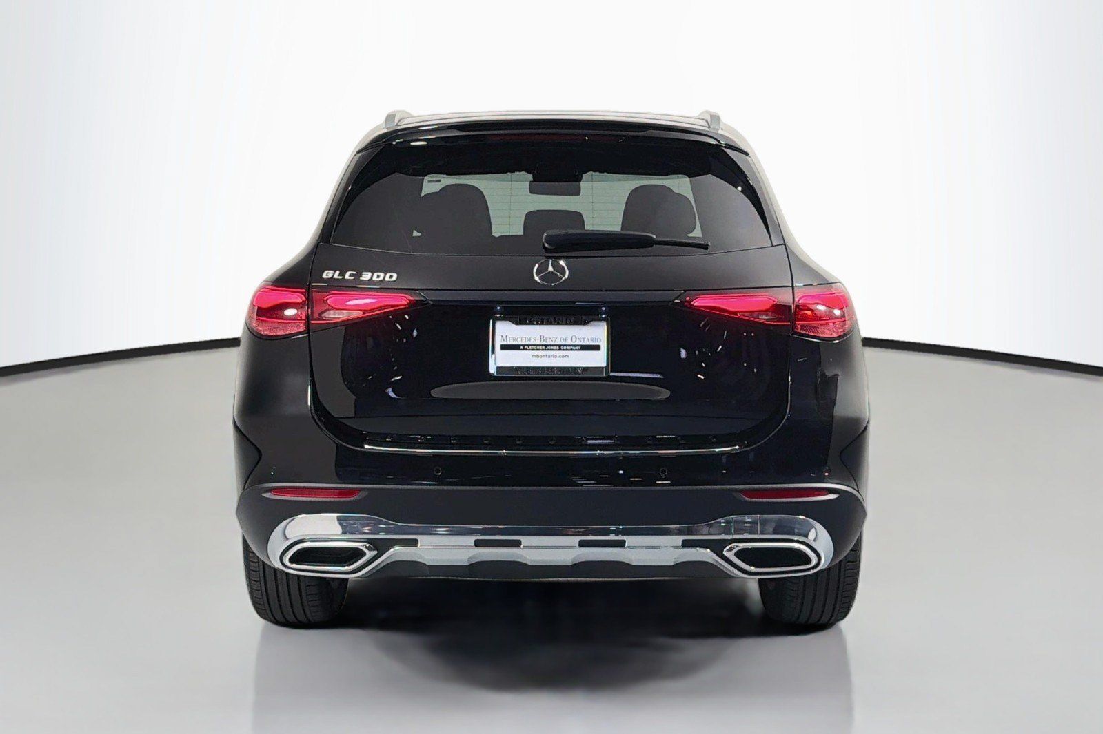 Used 2026 Mercedes-Benz GLC 300 image 4
