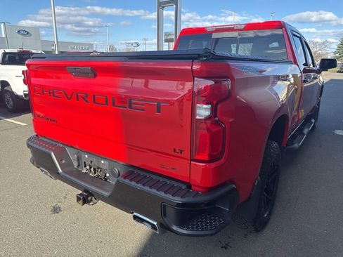 Used 2022 Chevrolet Silverado 1500 LT Trail Boss w/ Convenience Package II image 6