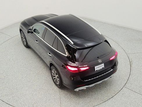 Certified 2026 Mercedes-Benz GLC 300 image 28