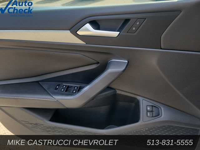 Used 2022 Volkswagen Jetta SE FWD image 21