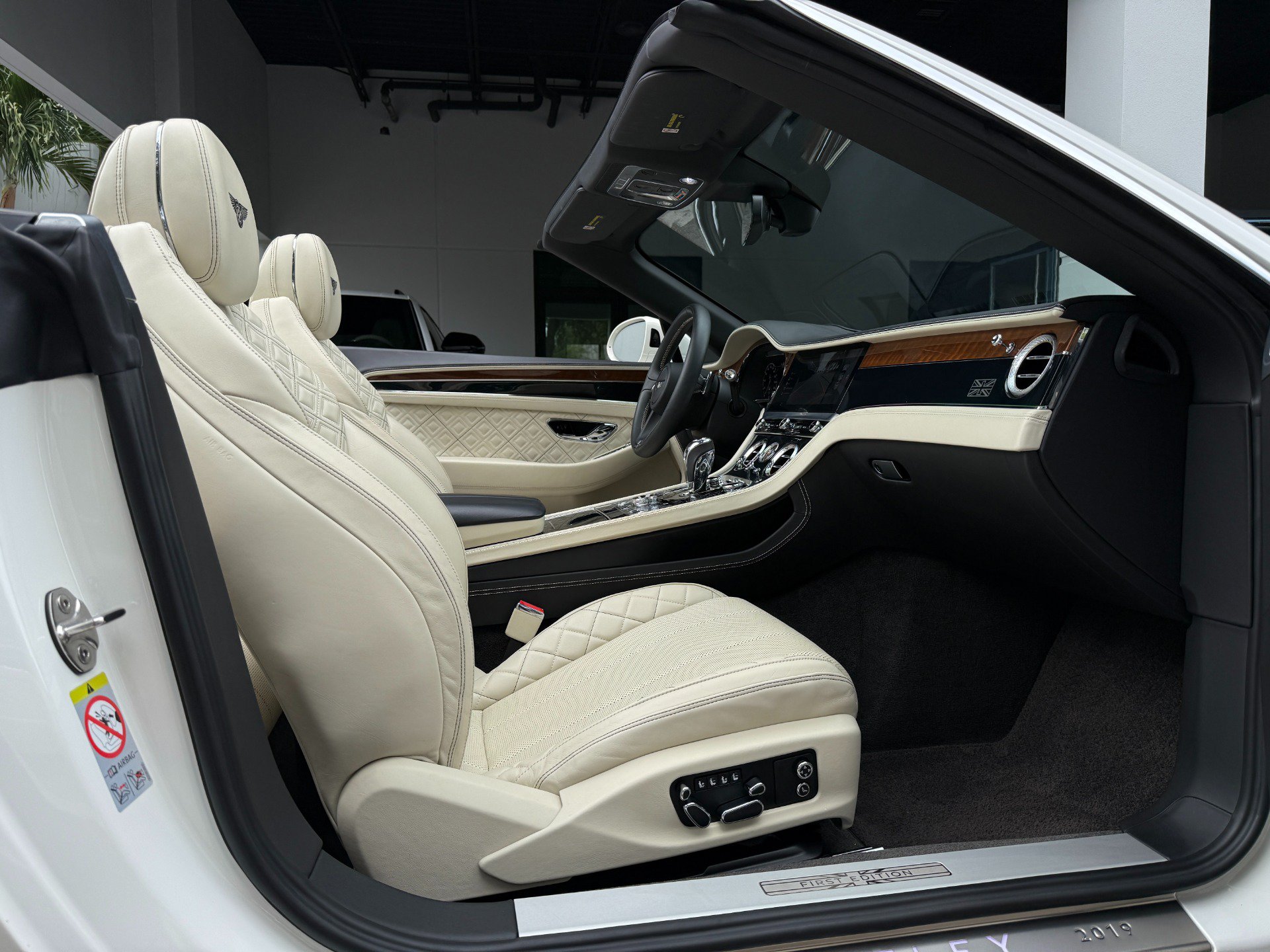 Used 2020 Bentley Continental GT AWD/4WD image 36