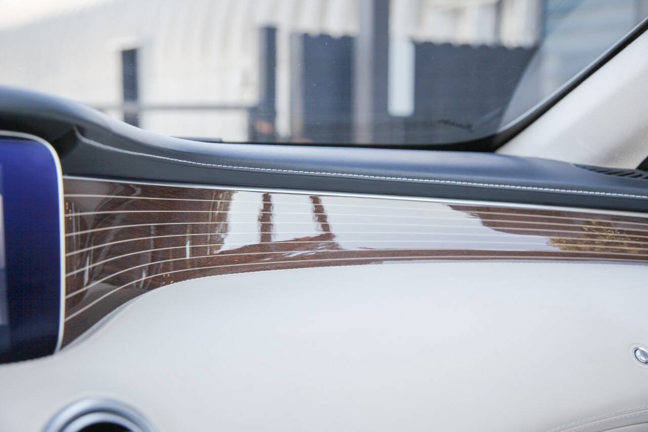 Used 2019 Mercedes-Benz S 63 AMG 4MATIC Cabriolet image 37