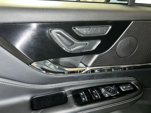 Used 2025 Lincoln Corsair Grand Touring w/ Equipment Group 301A image 14