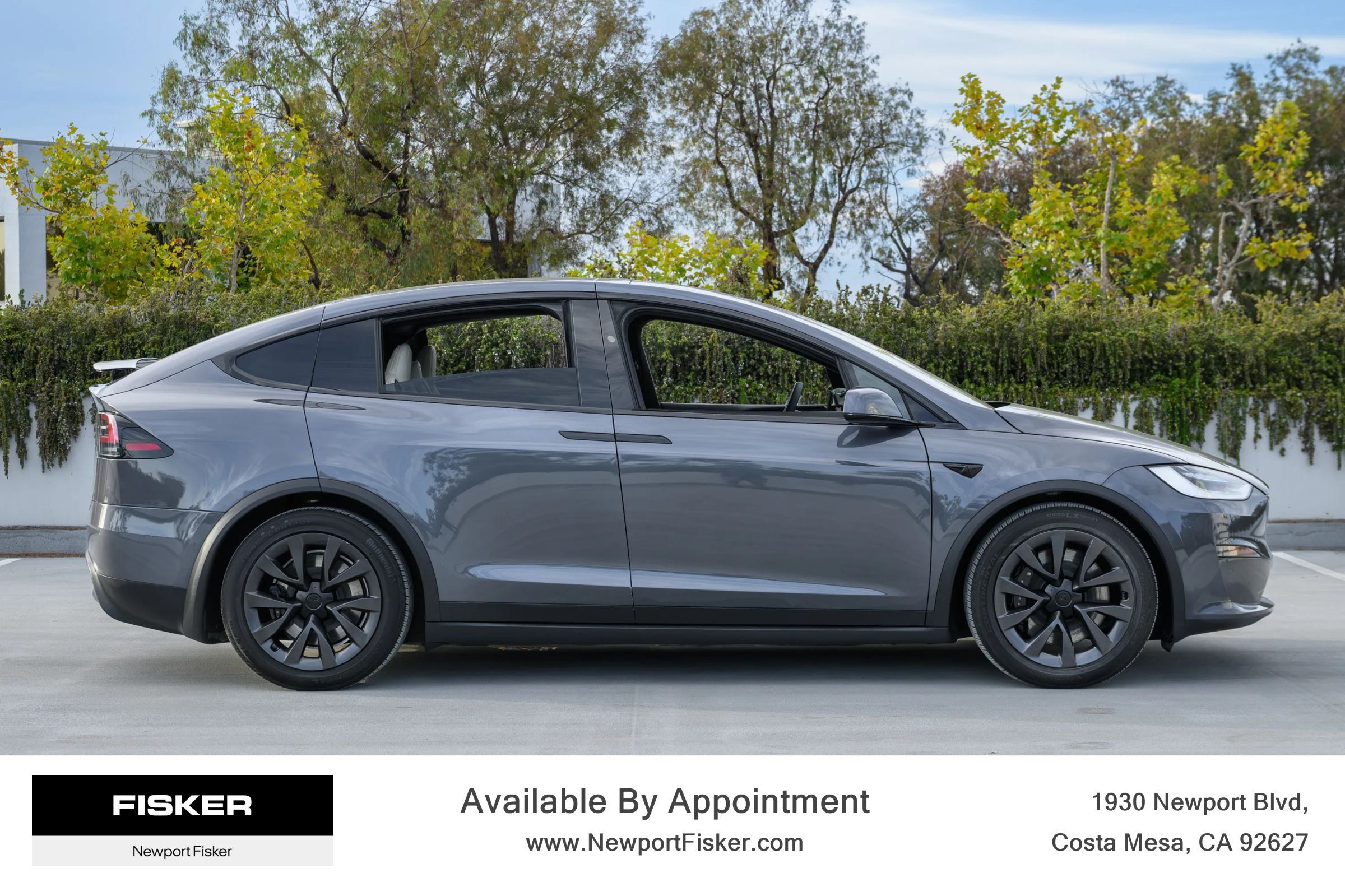 Used 2023 Tesla Model X AWD/4WD image 4