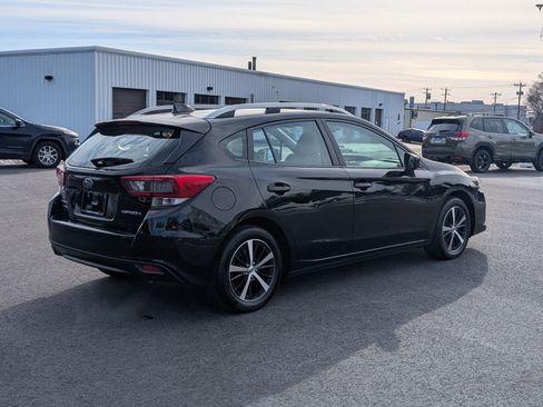 Used 2023 Subaru Impreza Premium image 4