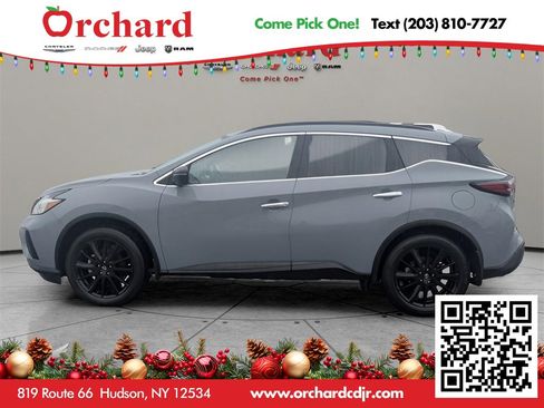 Used 2023 Nissan Murano SV w/ SV Midnight Edition Package image 10