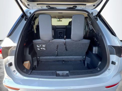 New 2026 Nissan Rogue SL AWD/4WD image 25