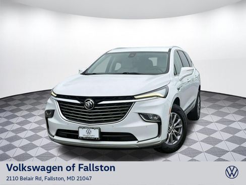 Used 2023 Buick Enclave Essence FWD image 1