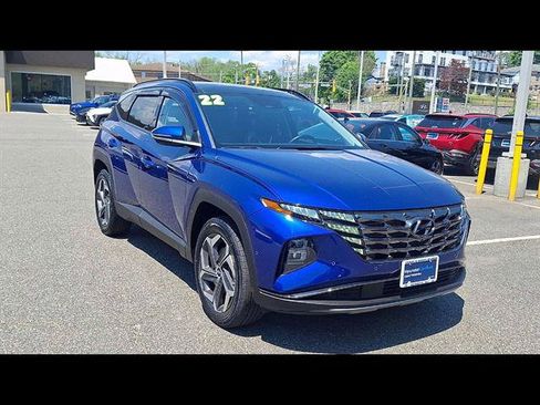 Certified 2022 Hyundai Tucson Limited w/ Cargo Package AWD/4WD image 2
