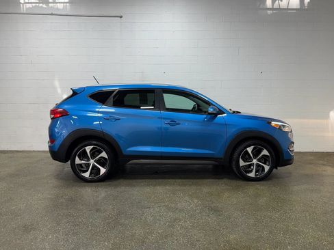 Used 2016 Hyundai Tucson Sport AWD/4WD image 2