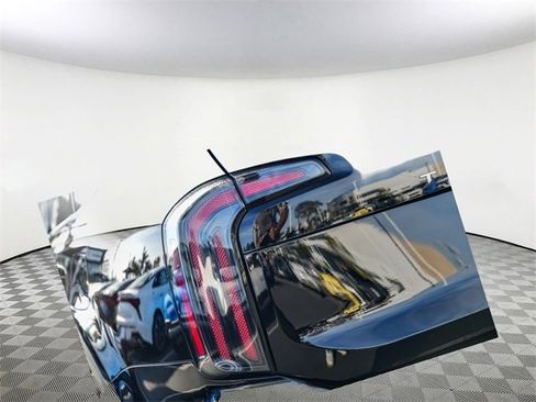 Certified 2023 Kia Telluride EX image 7