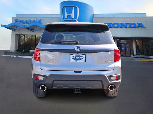 Used 2023 Honda Passport EX-L image 6