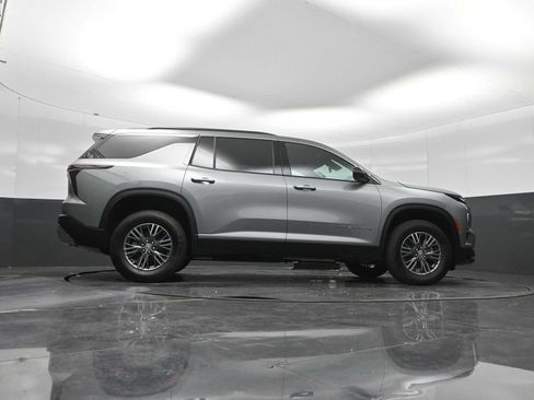 New 2026 Chevrolet Traverse LT AWD/4WD image 25