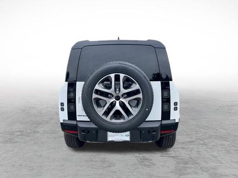 New 2026 Land Rover Defender 110 X-Dynamic SE AWD/4WD image 6