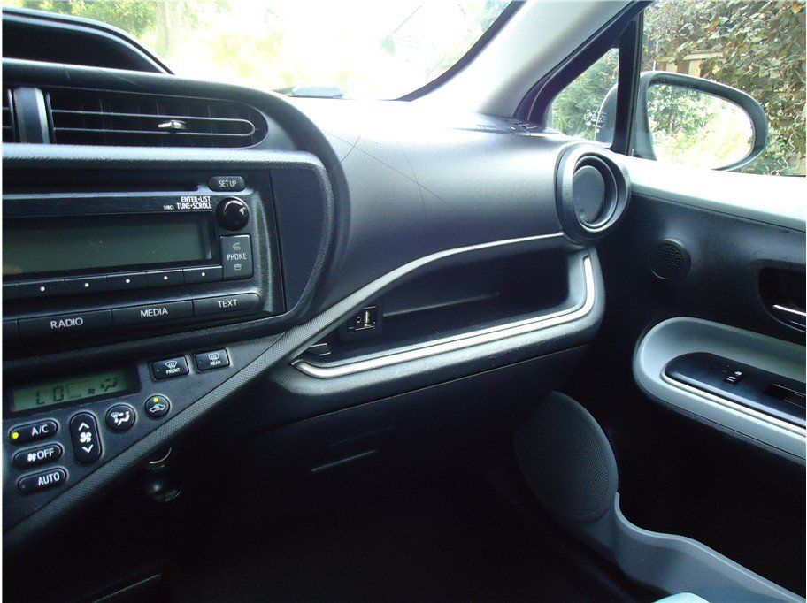 Used 2014 Toyota Prius C Two FWD image 19