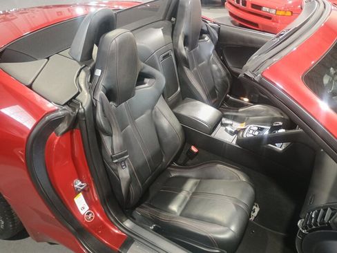 Used 2015 Jaguar F-TYPE Convertible RWD image 25