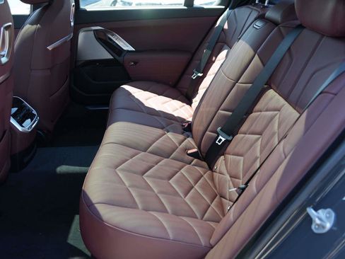 New 2026 BMW 740i w/ Premium Package image 11