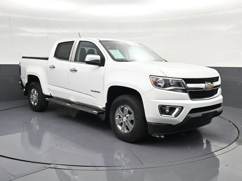 Used 2019 Chevrolet Colorado W/T w/ WT Convenience Package RWD image 5