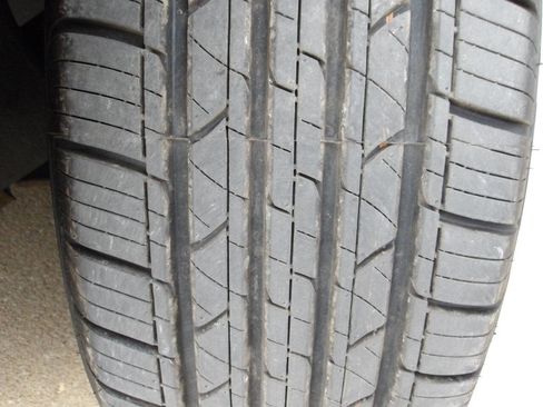 Used 2012 Chevrolet Traverse LT image 7