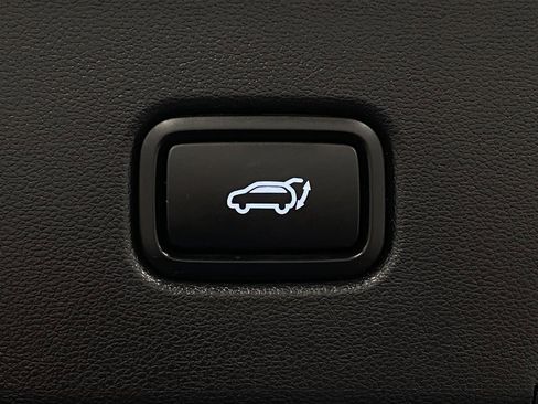 Certified 2023 Hyundai Tucson SEL AWD/4WD image 6