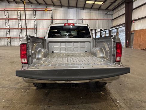 Used 2022 RAM 1500 Classic SLT w/ Electronics Group image 12