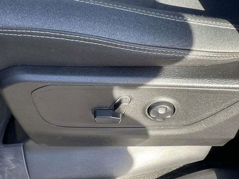 Used 2021 RAM 1500 Big Horn image 14