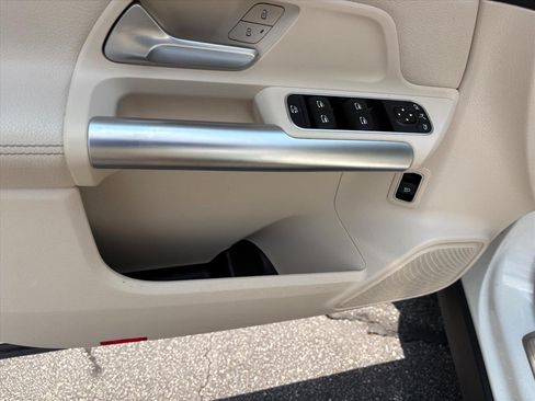 Used 2021 Mercedes-Benz GLA 250 image 19