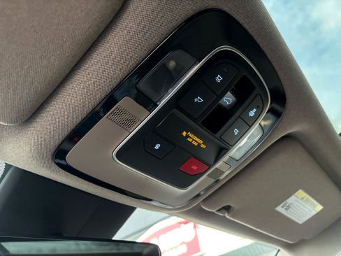 Used 2023 Hyundai Santa Fe Limited image 25