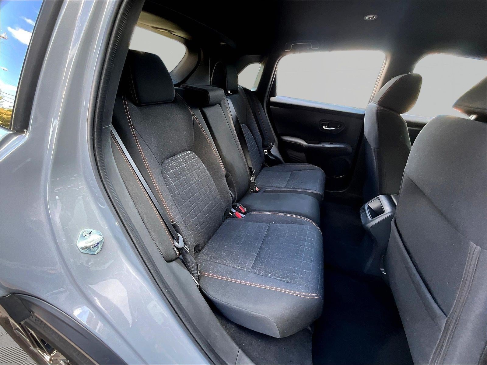 Used 2025 Honda HR-V Sport image 24
