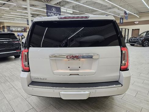 Used 2020 GMC Yukon Denali w/ Denali Ultimate Package AWD/4WD image 7