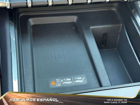 Certified 2025 GMC Acadia Elevation image 30