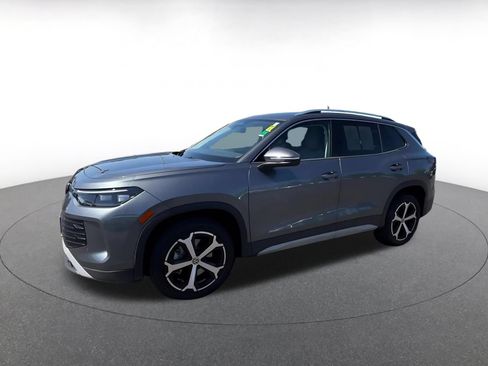 Used 2026 Volkswagen Tiguan SE AWD/4WD image 8