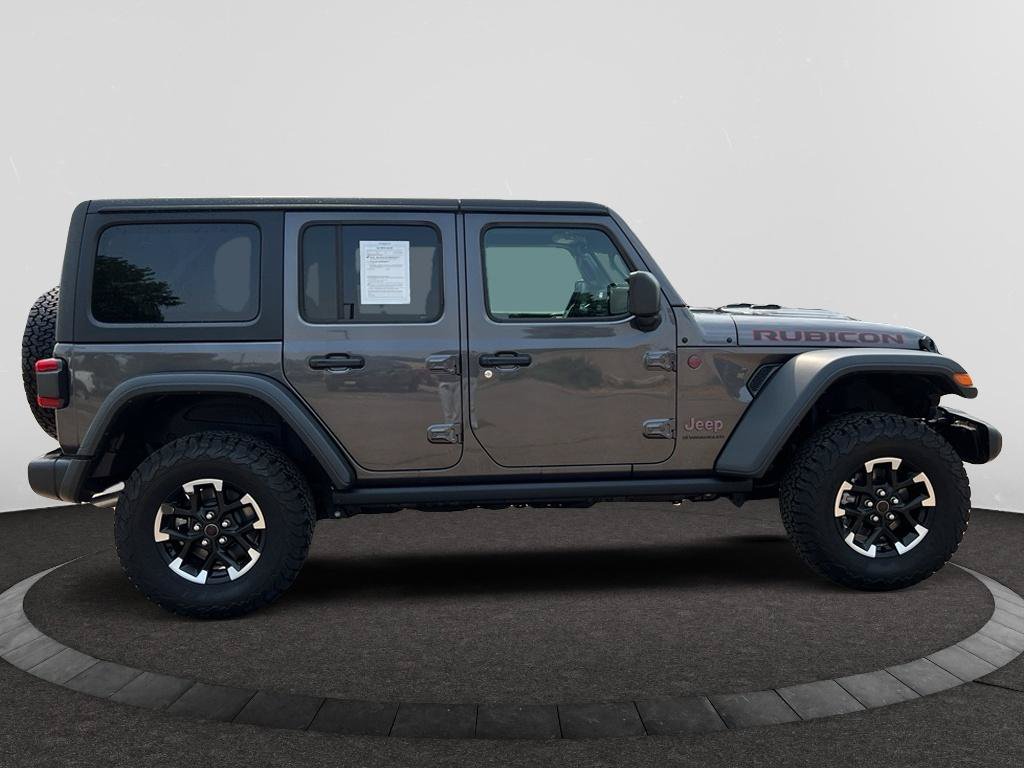 Used 2026 Jeep Wrangler Unlimited Rubicon w/ Safety Group AWD/4WD image 4