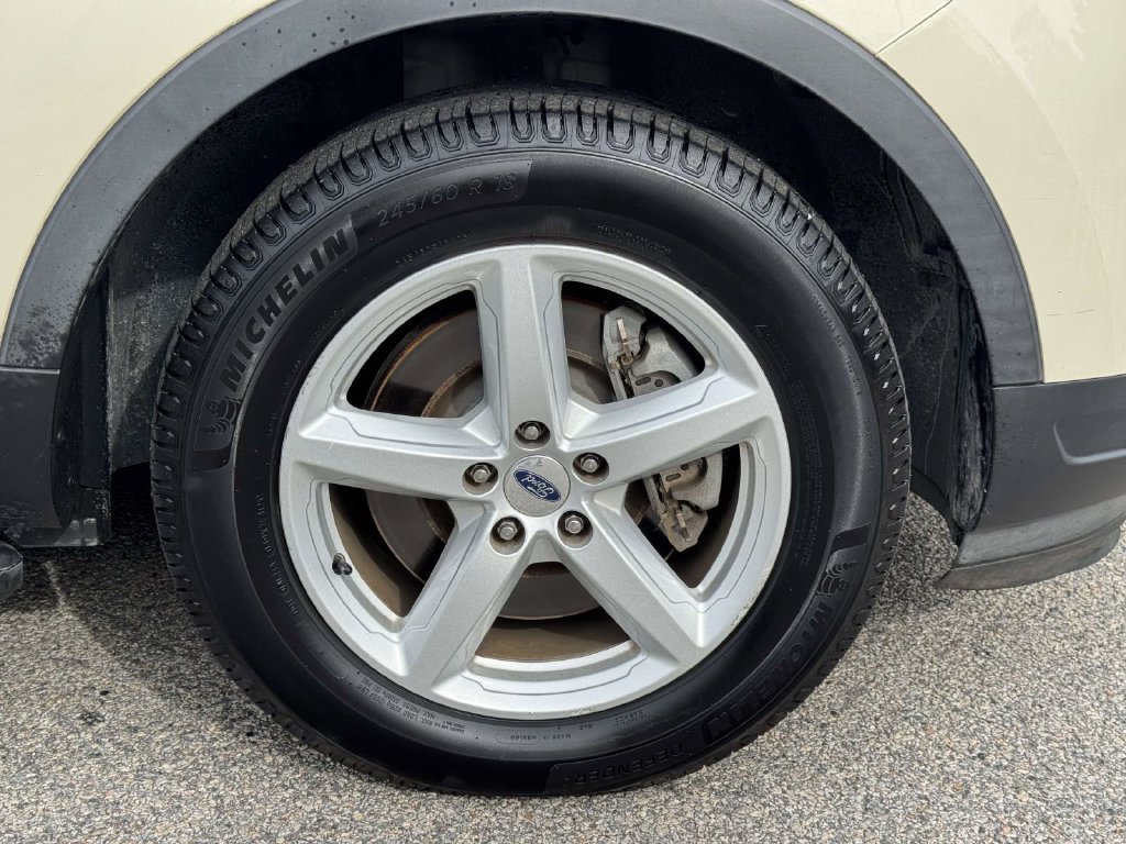 Used 2018 Ford Explorer XLT FWD image 27