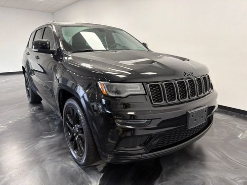 Used 2021 Jeep Grand Cherokee Limited X AWD/4WD image 24
