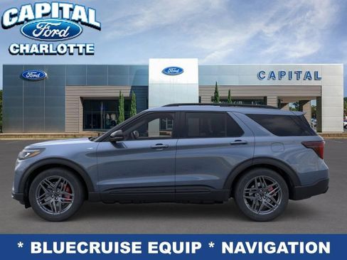 New 2026 Ford Explorer ST-Line w/ ST-Line Street Pack RWD image 3