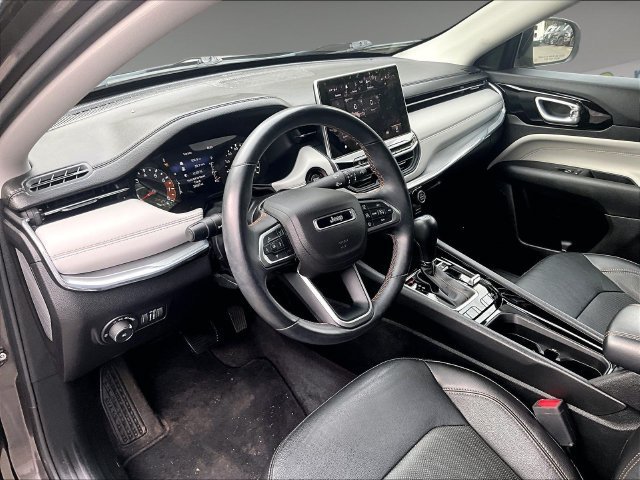 Used 2022 Jeep Compass Limited AWD/4WD image 14