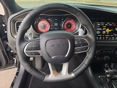 Used 2022 Dodge Charger SRT Hellcat image 17