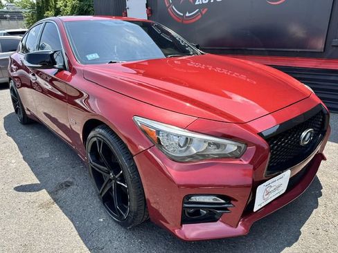 Used 2016 INFINITI Q50 Premium w/ Driver Assistance Package RWD image 5