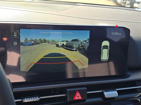 New 2026 Kia Sportage EX image 25