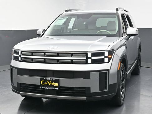 Used 2024 Hyundai Santa Fe SEL image 7