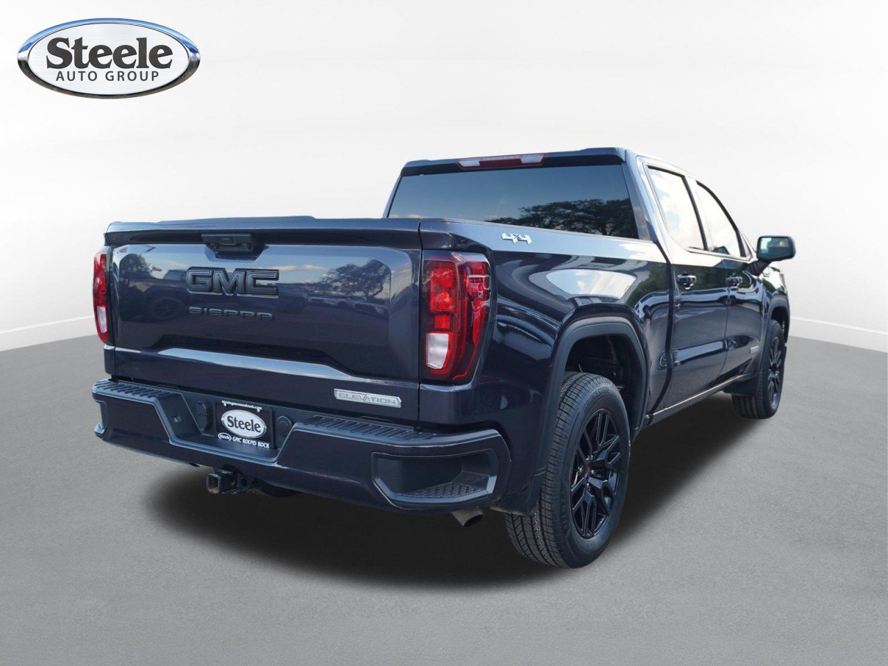 Used 2024 GMC Sierra 1500 Elevation AWD/4WD image 5