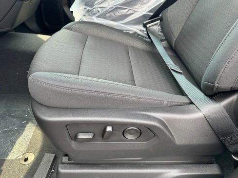 New 2025 Chevrolet Silverado 1500 Custom image 37