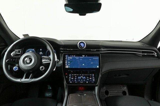 New 2025 Maserati Grecale Folgore AWD/4WD image 18