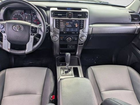 Used 2022 Toyota 4Runner SR5 Premium w/ Moonroof Package RWD image 19