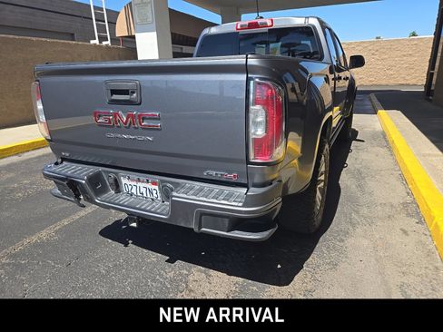 Used 2022 GMC Canyon AT4 AWD/4WD image 4