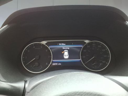 Used 2024 Nissan Sentra SV image 8